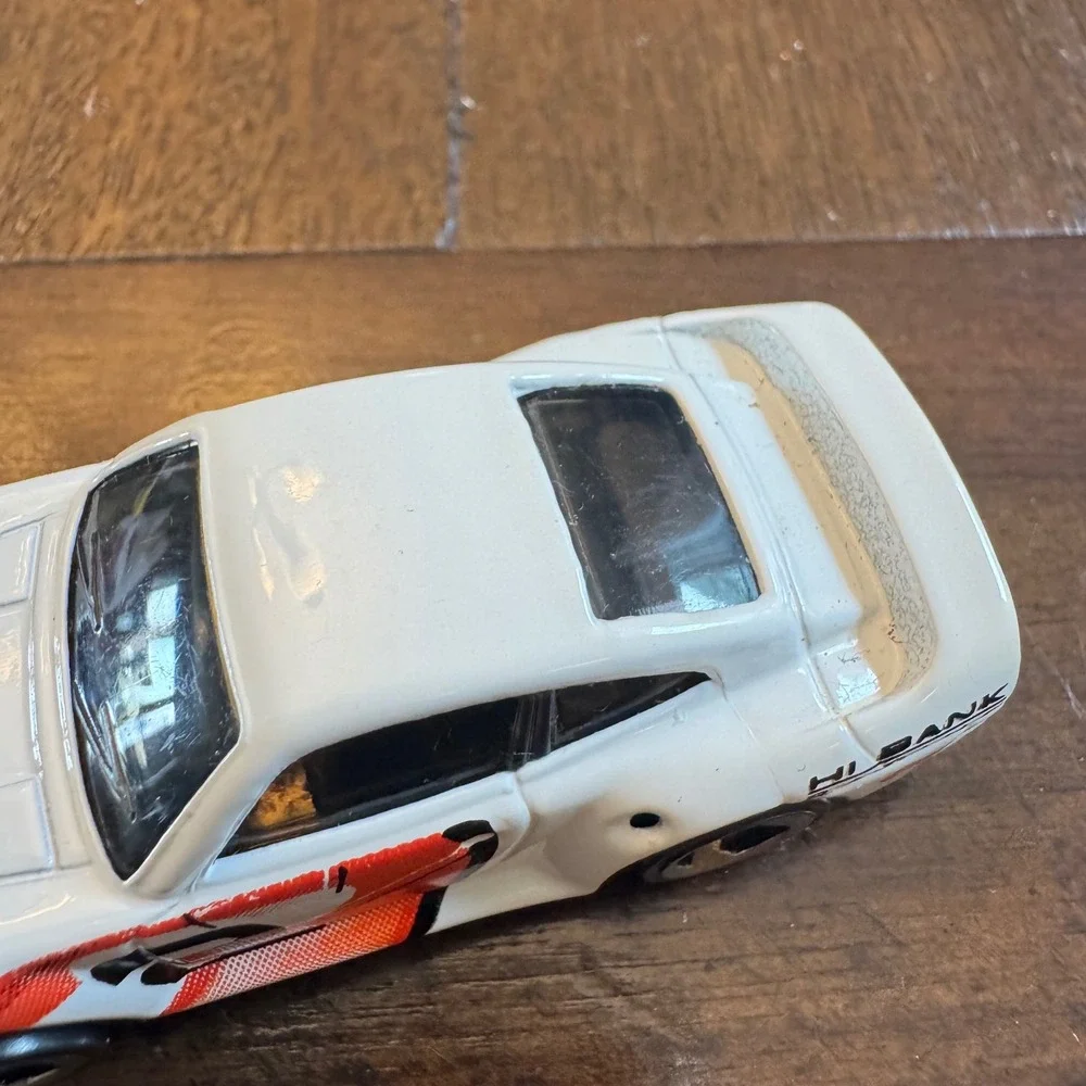 Hot Wheels Porsche 959 Toy Car White Hi-Bank Racing 2 Diecast 1987 Malaysia